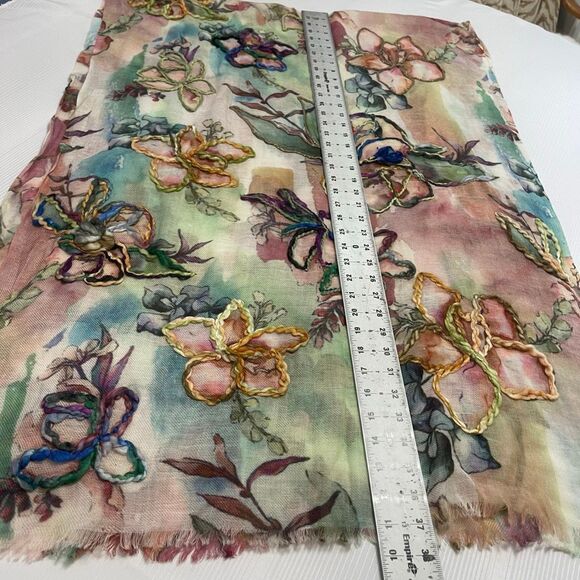 NWT Soft Surroundings Embroidered Floral Scarf NEW - Picture 4 of 6